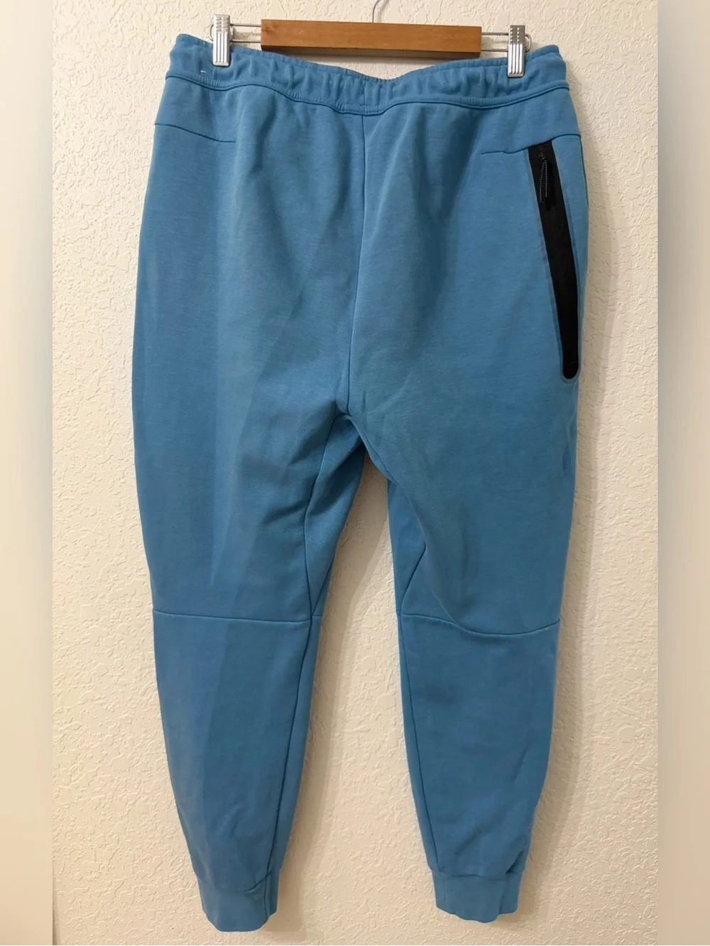 Nike Sportswear Tech Fleece Jogger Pants Men’s Size L Blue CU4495-469